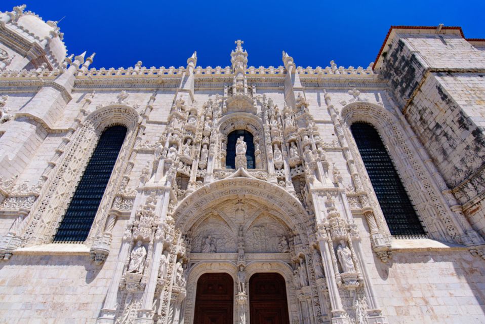 Half-Day Private Tour in Lisbon - Included Amenities