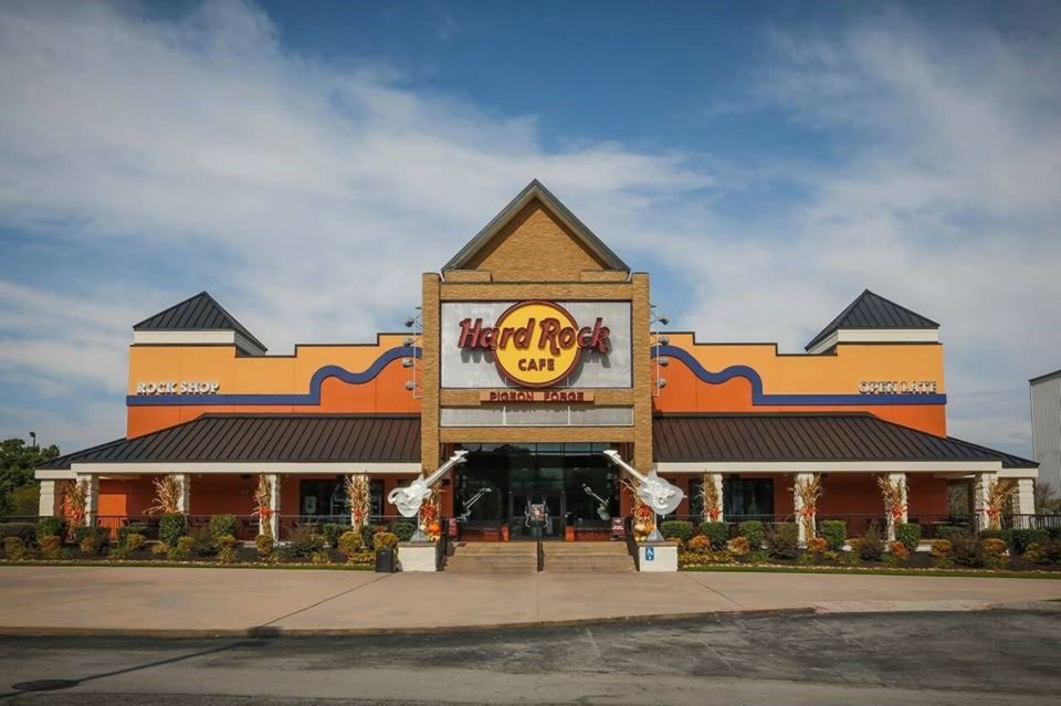 Hard Rock Cafe Pigeon Forge - Important Information