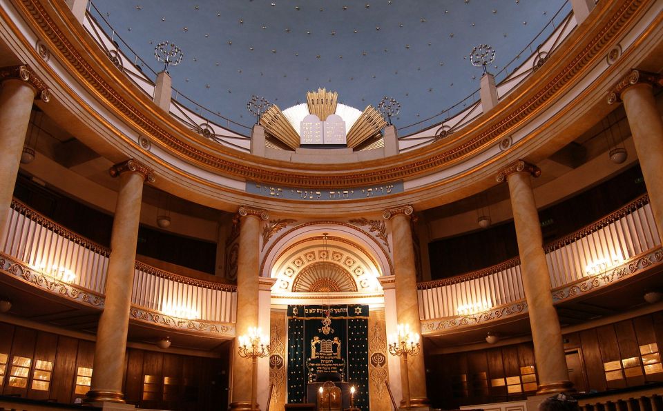 Jewish Vienna: City Synagogue Guided Tour - What to Wear