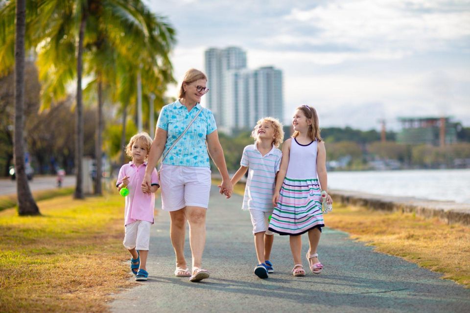 Joys of Miami Family Walking Tour - Experiencing the Tour With a Local Guide