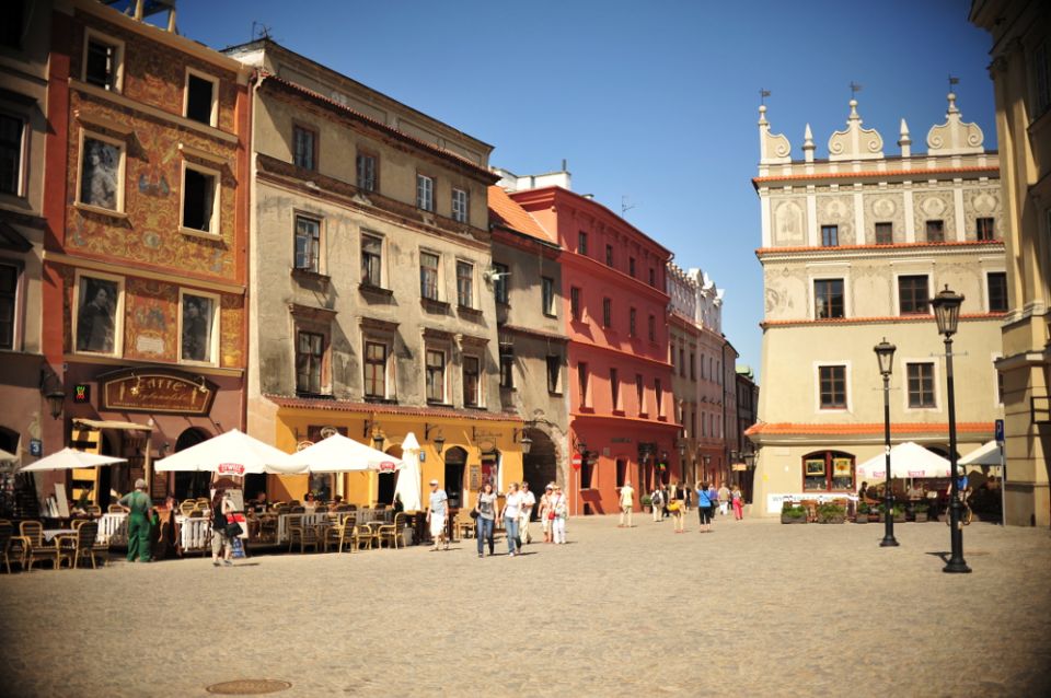 Lublin & Majdanek Small-Group Tour From Warsaw With Lunch - Lunch and Traditional Cuisine