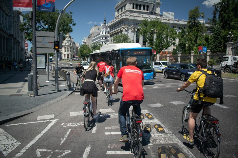 Madrid: Highlights Bike Tour With Optional E-Bike or Tapas - Key Stops