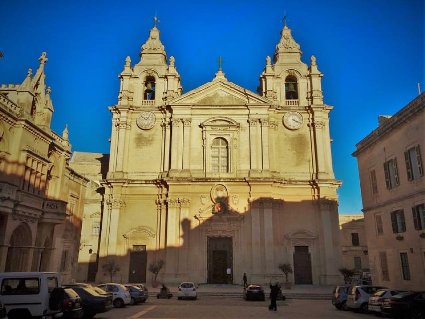 Malta: Mdina and Rabat Walking Tour With Catacombs - Exploring Mdinas Narrow Streets