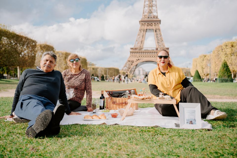 Paris: Picnic Experience in Front of the Eiffel Tower - Why Choose This Experience?