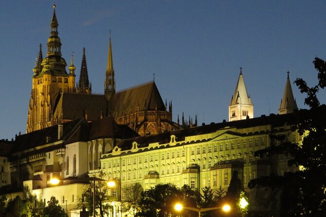 Prague Literary & Historical Tours - Comprehensive Route - Getting There