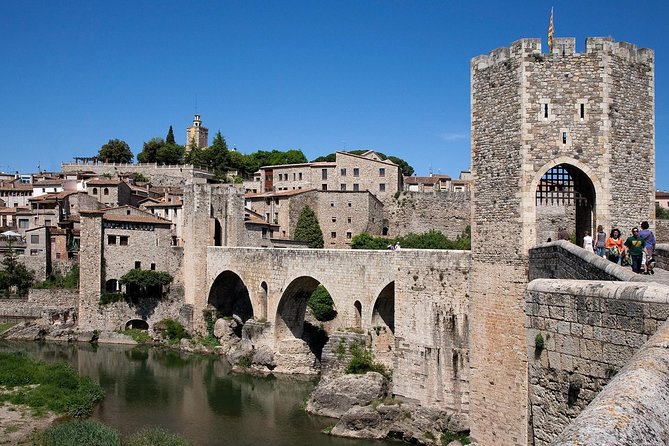 Private Besalú & 3 Medieval Towns Tour With Hotel Pickup From Barcelona - Santa Pau Guided Walking Tour