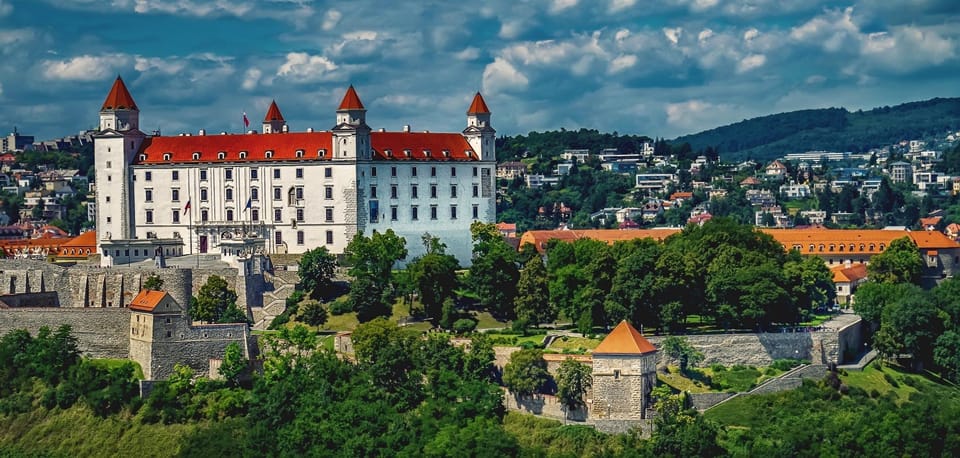 Private Day Tour From Budapest to Bratislava - Recommended Experiences