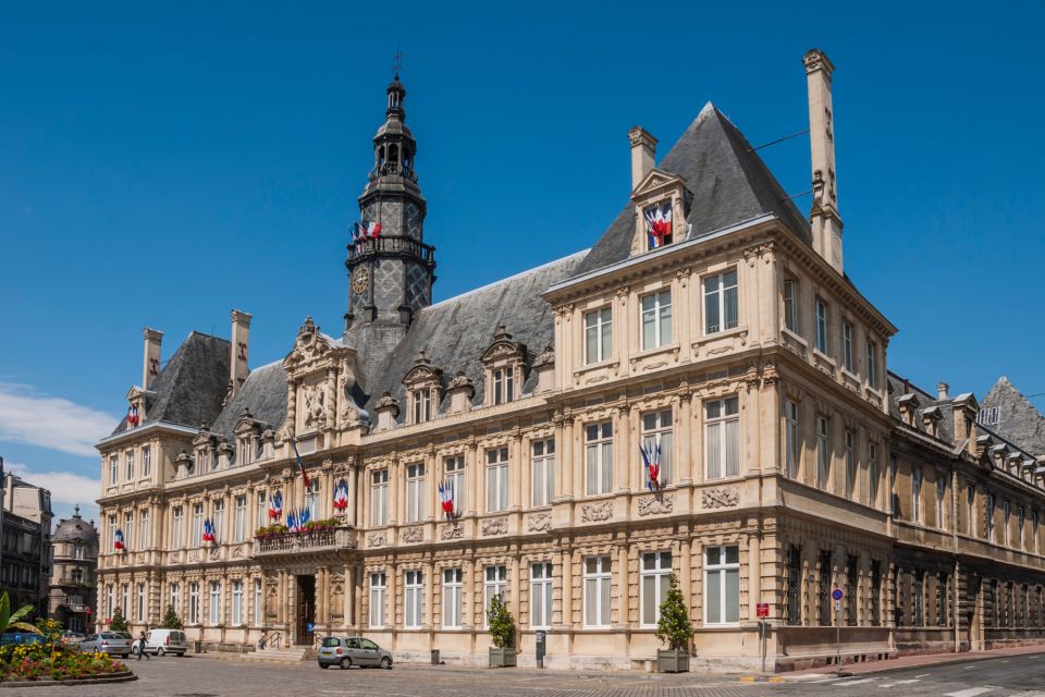 Reims: First Discovery Walk and Reading Walking Tour - Minimum Charge