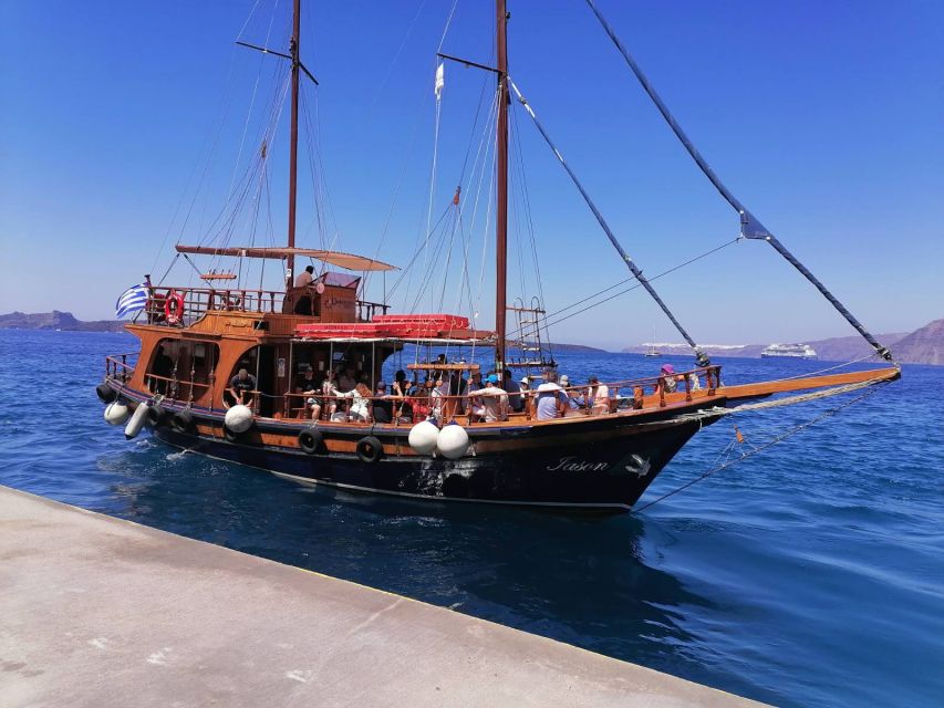 Santorini: Mythical Day Trip to Akrotiri With Volcano Cruise - Experiencing Atlantis Destruction