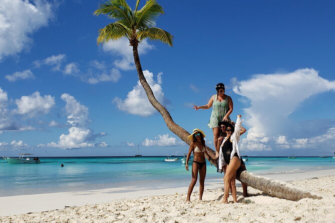 Small Group: Saona Island Full Day Tour - Onboard Amenities