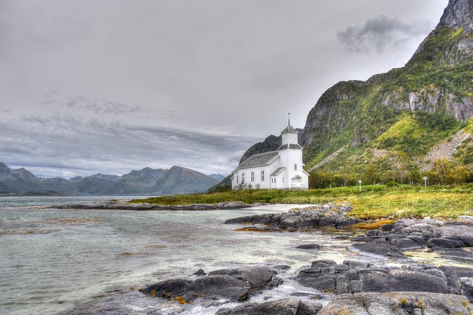 Summer Full-Day Guided Tour of the Lofoten Islands - Hotel Pickup and Drop-off