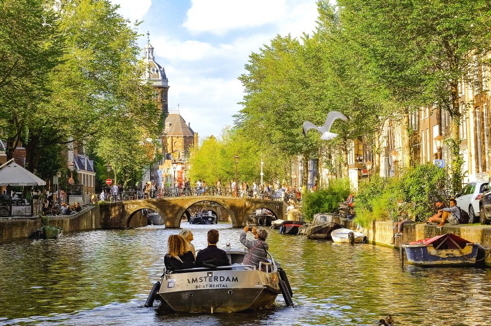 Traditional Holland and Amsterdam City Tour From Brussels - Guided Sightseeing Excursion