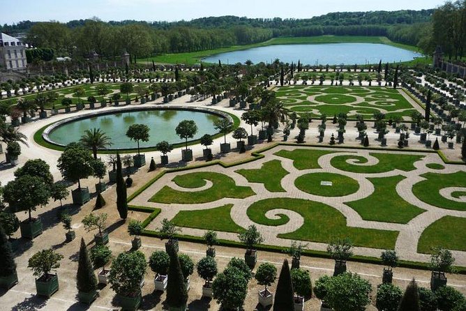 Versailles Palace and Trianon Guided Day Tour From Paris - Confirmation and Cancellation