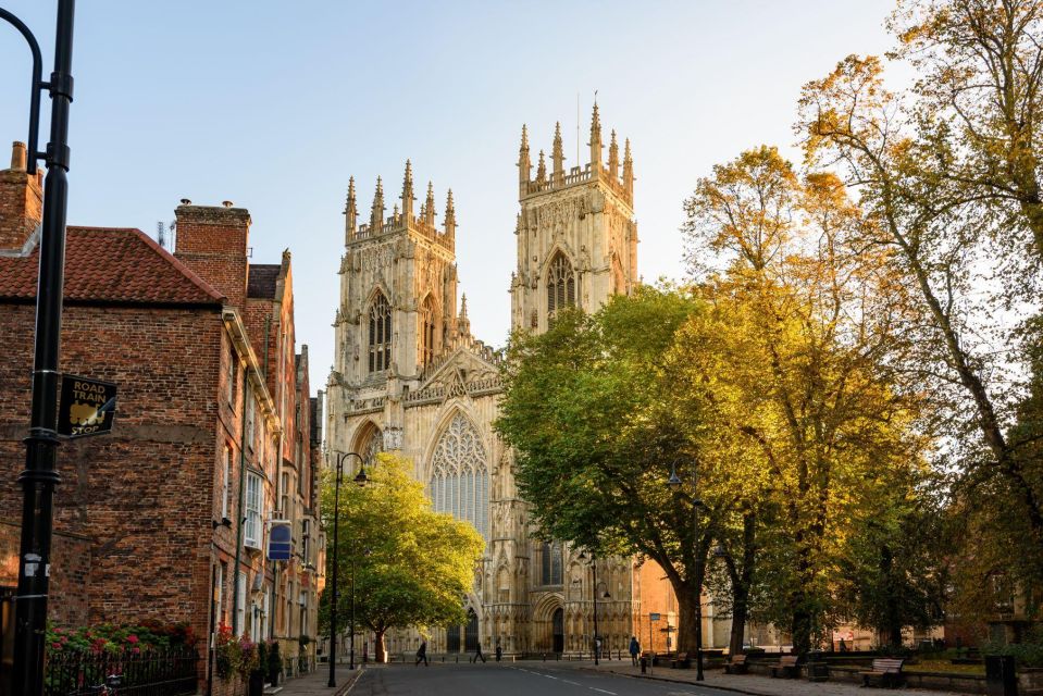 York: Self-Guided City Walk & Interactive Treasure Hunt - Explore Yorks Roman, Viking, and Medieval Heritage