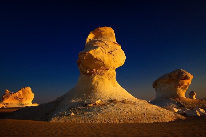 2 Days White Desert And Bahariya Oasis Tour - Local Cuisine and Hot Spring