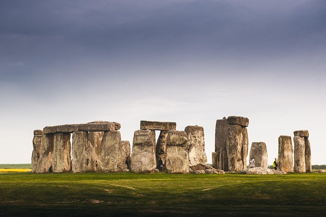 3-Day Stonehenge*, Glastonbury, Bath & the South West Coast Tour From London - Bath: The Elegant City