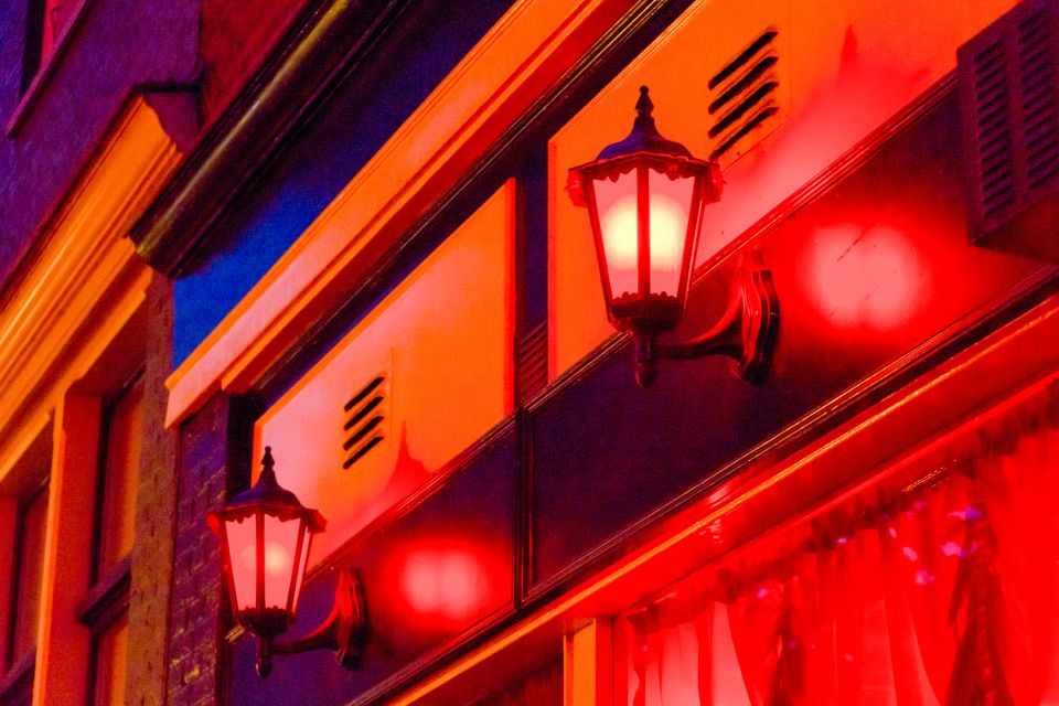 Amsterdam: After Dark Red Light District Tour - Booking Details