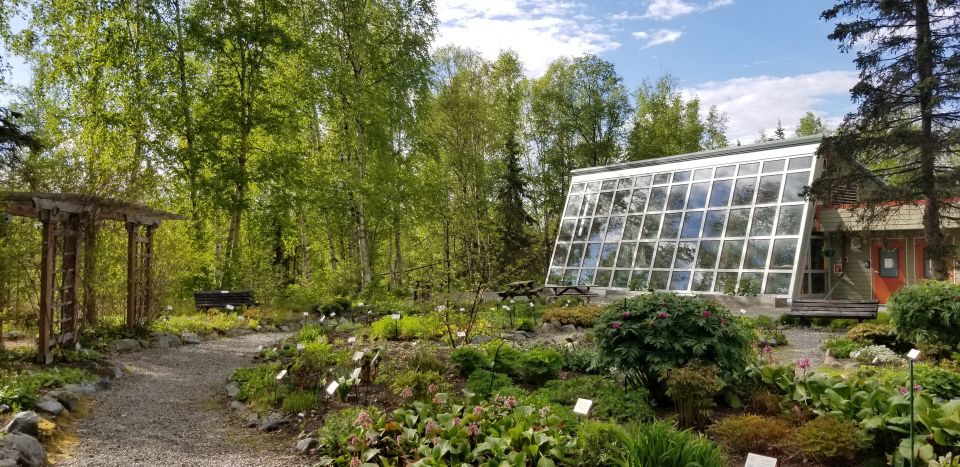 Anchorage: Botanical Garden Walking Tour - Customer Feedback and Experiences