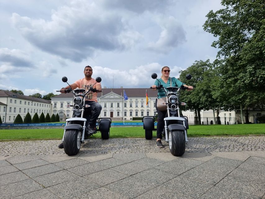 Berlin City: 2 Hour Guided Fat Tire E-Scooter Tour - Helmet and Gear