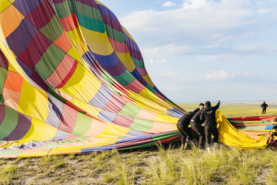 Cappadocia: Balloon Flight and Private Cappadocia Blue Tour - Trekking in Red Valley