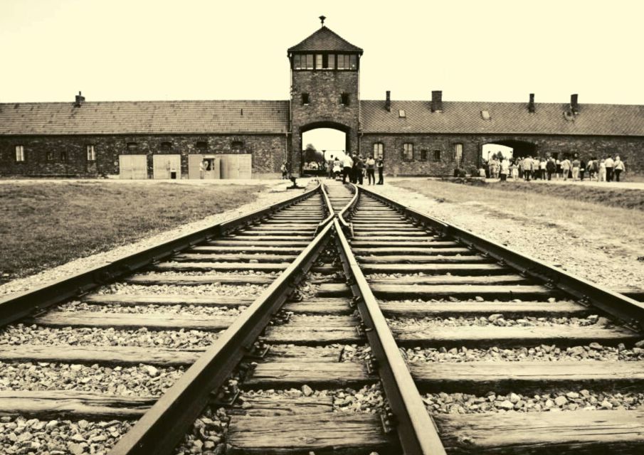 From Warsaw: Auschwitz-Birkenau Small Group Tour With Lunch - Pickup and Drop-off Locations