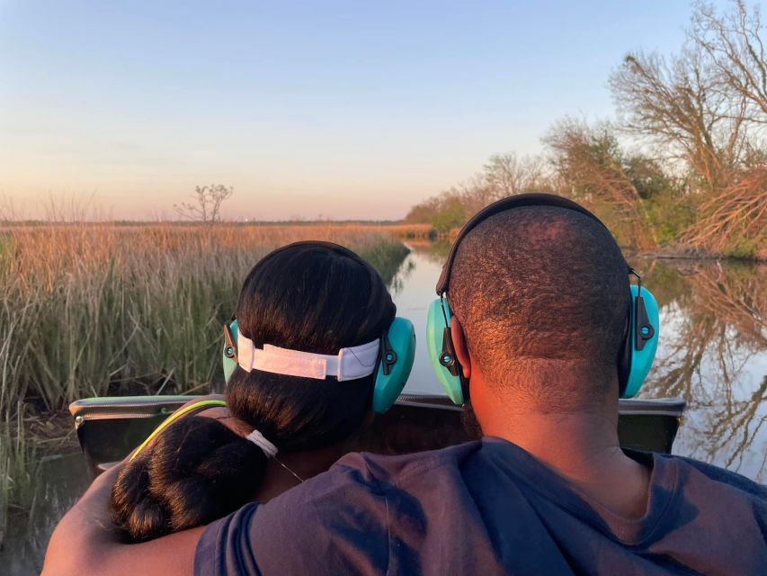 New Orleans: 10 Passenger Airboat Swamp Tour - Tour Availability and Booking