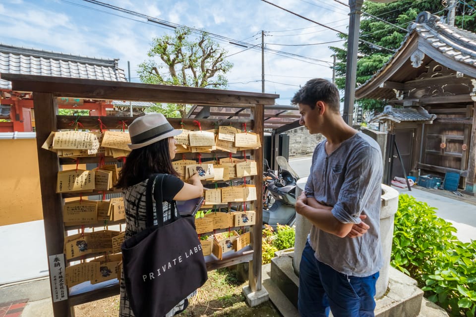 Old and Nostalgic Tokyo: Half-Day Yanaka Walking Tour - Customizing the Tour Experience