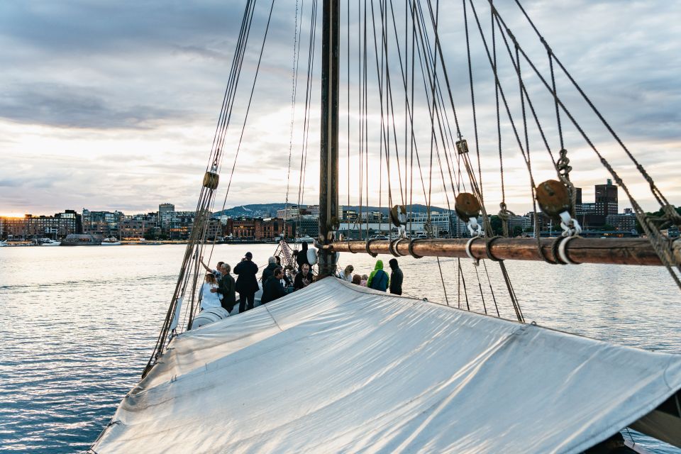 Oslo: Fjord Evening Cruise With Shrimp Buffet - Tour Highlights