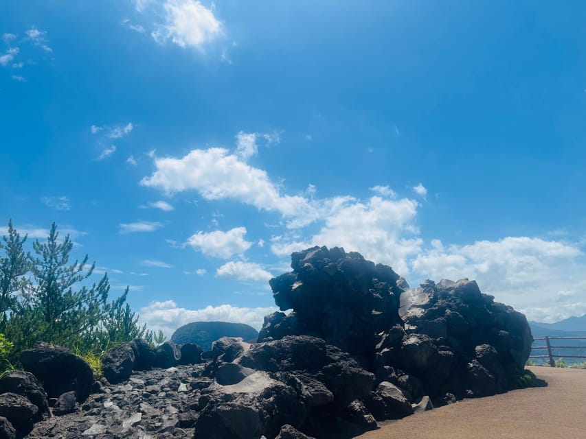 Sakurajima Tour Review: An Unforgettable Experience - Relaxing Foot Soak Experience