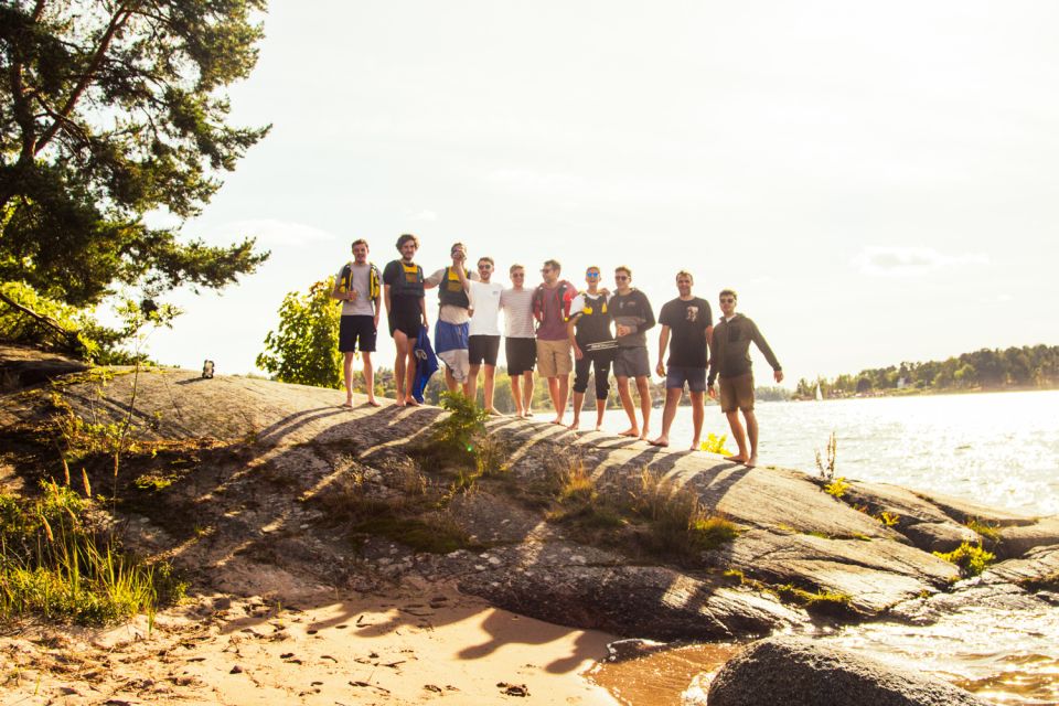 Stockholm: Archipelago Islands Kayak Tour and Outdoor Picnic - Optional Sauna Session