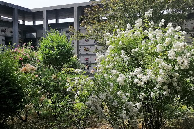 Venices Cemetery on San Michele Island Tour - Guide-Led Experience