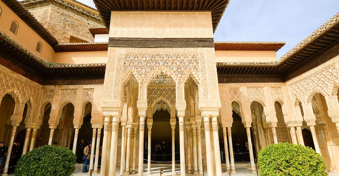 Alhambra, Nasrid Palaces, and Generalife 3-Hour Guided Tour - Frequently Asked Questions