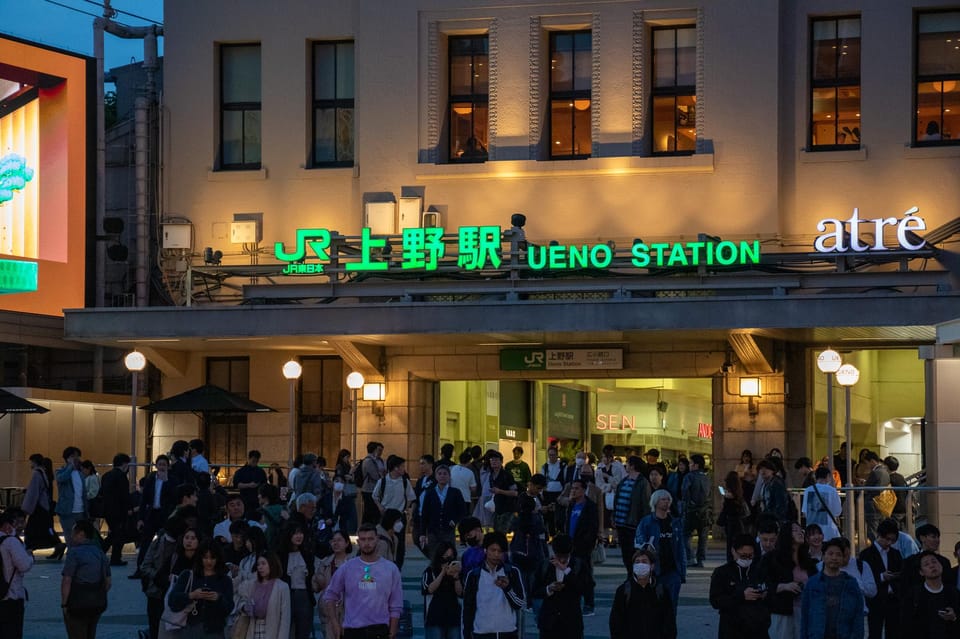 All-You-Can-Drink Bar Hopping Tour in Ueno Review - Frequently Asked Questions