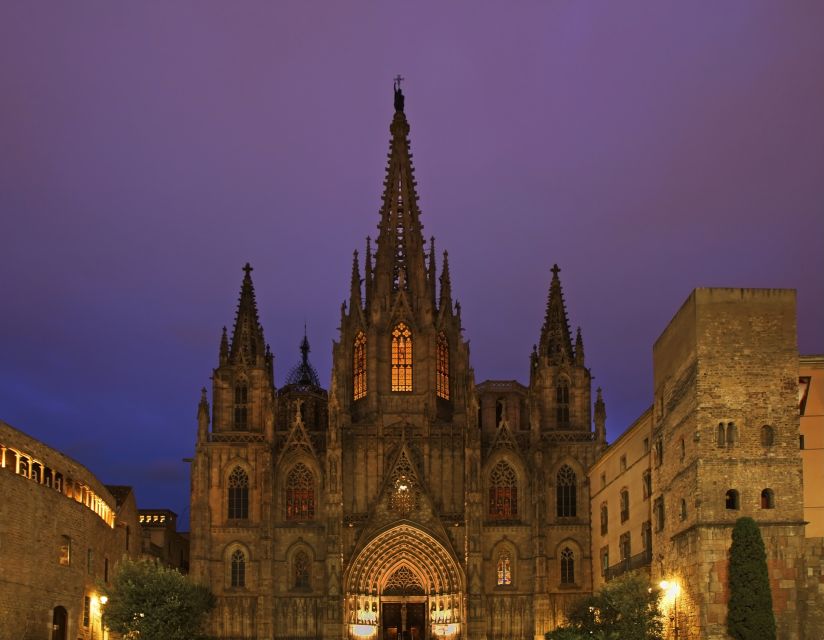 Barcelona: Gothic Quarter Guided Tour With Flamenco & Tapas - Things To Known