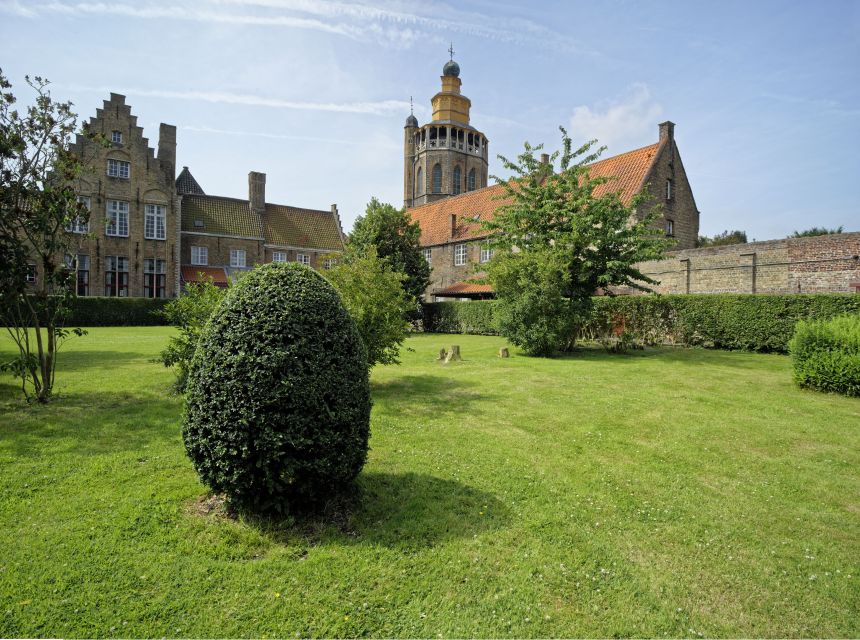 Bruges: Adornesdomain and Jerusalem Chapel Entry Tickets - Visitor Experience