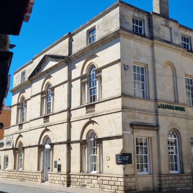 Cirencester's Hidden History: A Self-Guided Audio Tour - Frequently Asked Questions