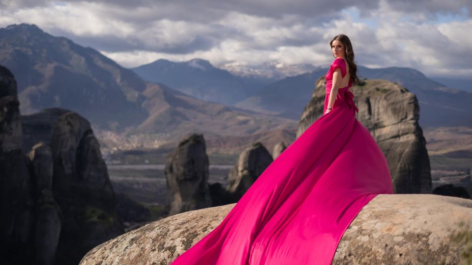 Kalabaka: Meteora Flying Dress Photoshoot - Frequently Asked Questions