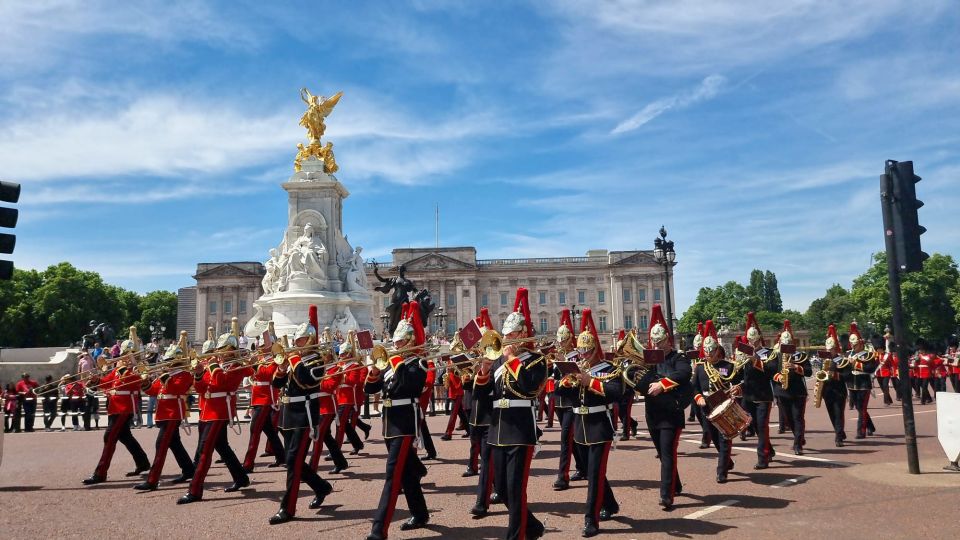 London: Westminster and Changing of the Guard Tour - Frequently Asked Questions