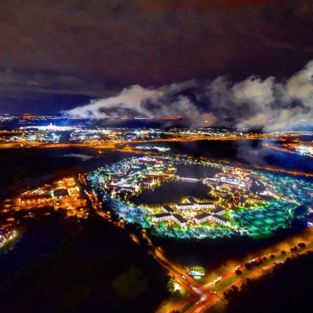 Orlando: Theme Parks at Night Helicopter Flight - Frequently Asked Questions