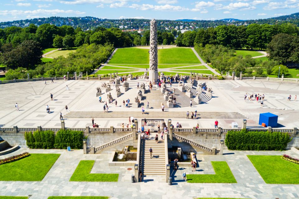 Oslo: First Discovery Walk and Reading Walking Tour - Booking and Cancellation