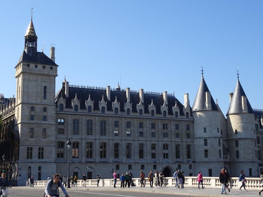 Ste Chapelle & Conciergerie Private Guided Tour With Tickets - Frequently Asked Questions