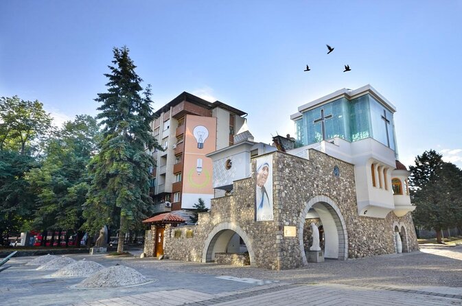 Day Tour From Sofia to Skopje, Matka Canyon and Vrelo Cave - Key Points