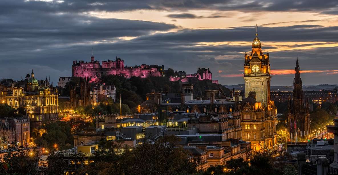 Edinburgh: Guided Ghost Walking Tour in English - Key Points