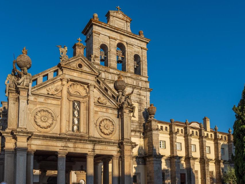 Évora With Wine Tasting - Full Day Private Tour - Key Points