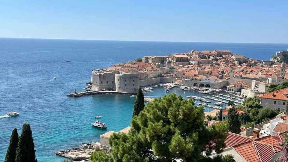 Exploring Dubrovnik And Having Lunch In The Countryside. - Key Points