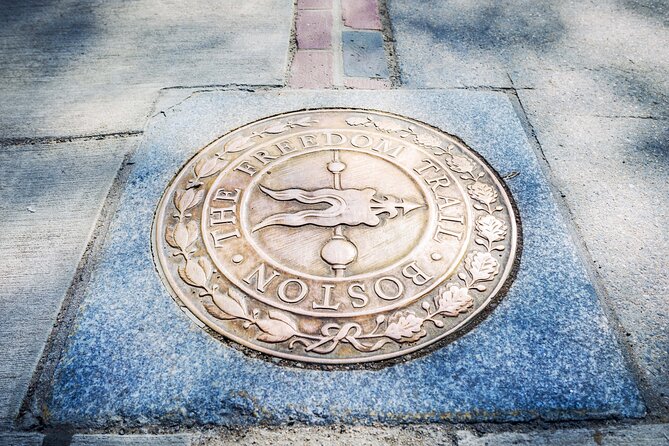 Freedom Trail: Small Group Walking Tour of Revolutionary Boston - Key Points