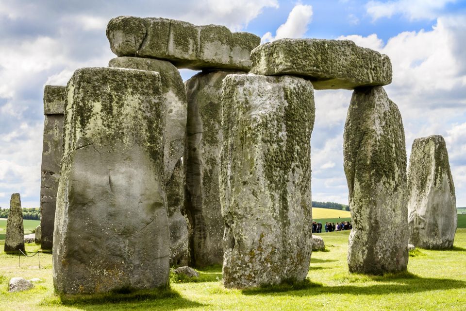 From London: Small Group Stonehenge, Bath & Cotswolds Tour - Key Points