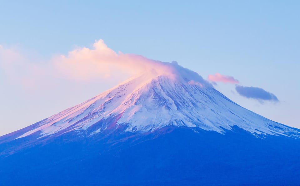 From Tokyo:Mt. Fuji 5th, Oshino Hakkai & Onsen Full-day Trip - Key Points