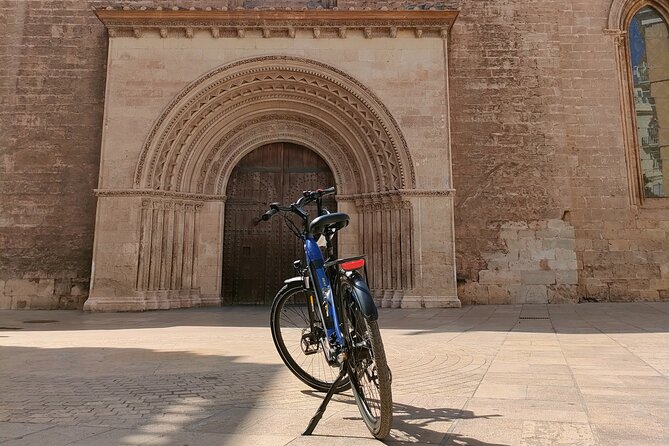 Grand City Bike Tour of Valencia - Tour Overview