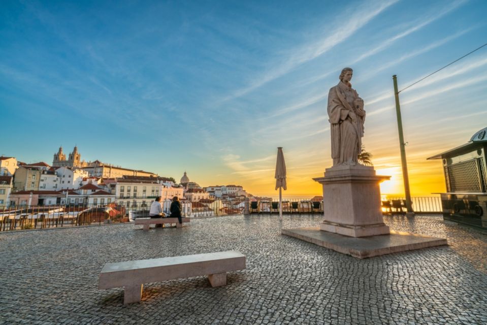 Half-Day Private Tour in Lisbon - Key Points